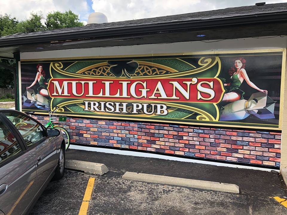 Mulligans Pub